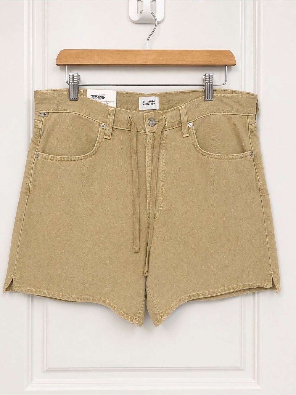 NWT CITIZENS OF HUMANITY JEAN SHORTS Size 30